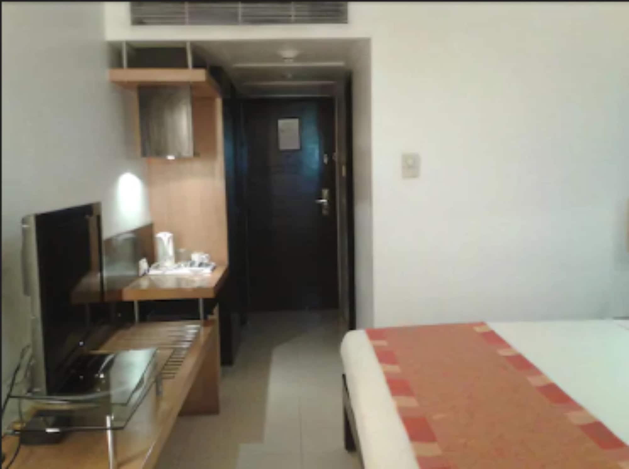 The Regenza By Tunga Hotell Navi Mumbai Exteriör bild