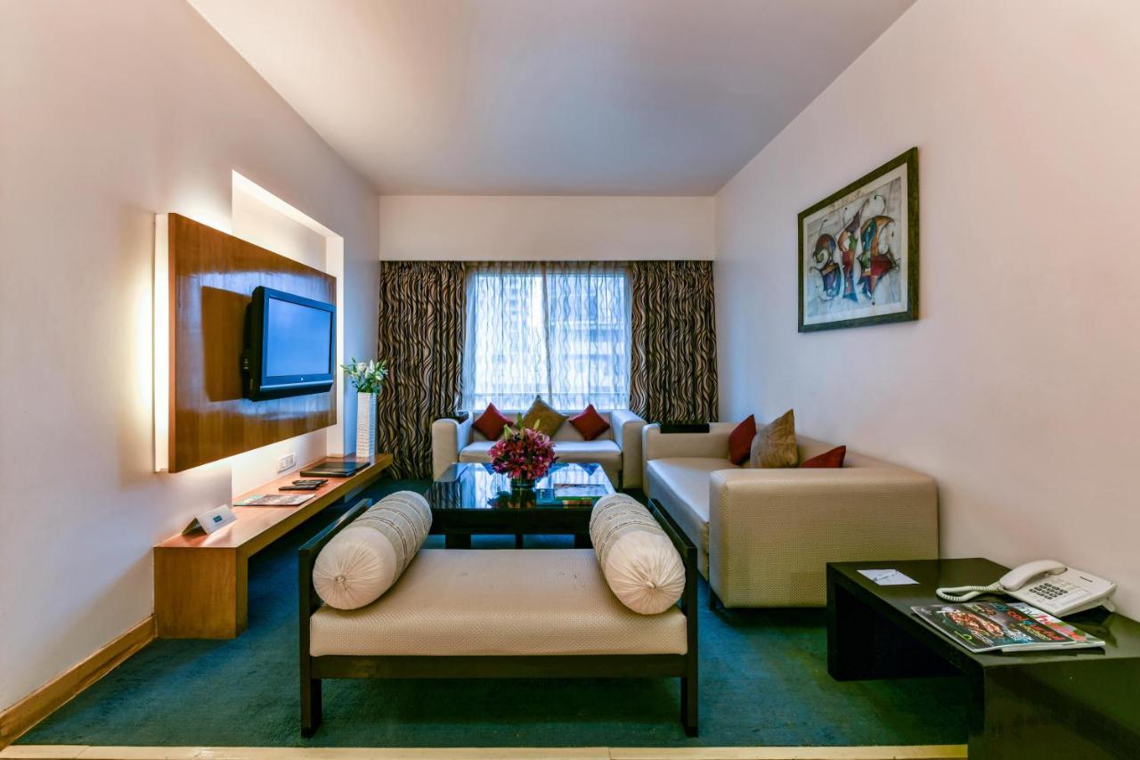 The Regenza By Tunga Hotell Navi Mumbai Exteriör bild